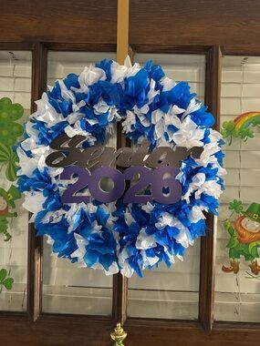 Senior 2026 Blue & White Celebration Wreath
